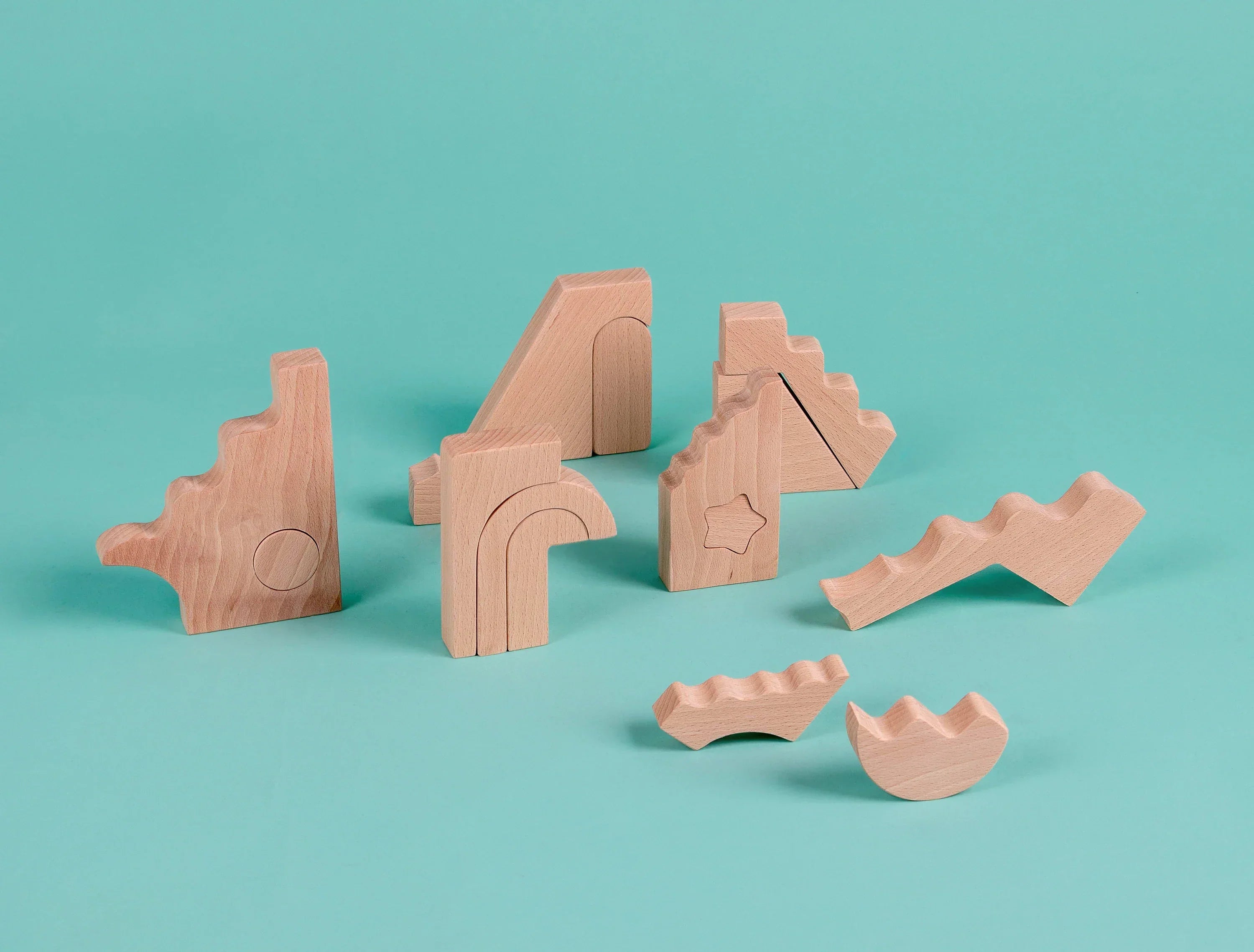 Archive 01: The Geometry of Play (2015)