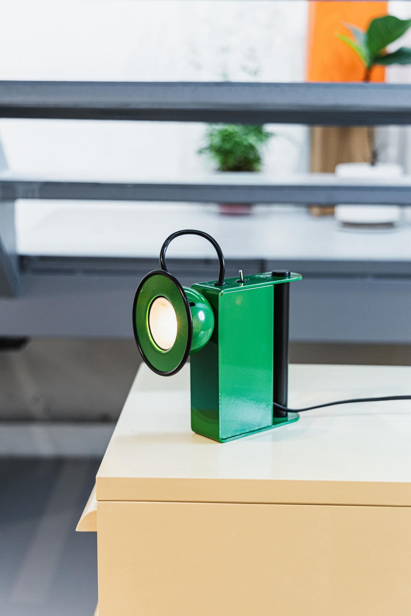 Retro Minibox Table & Wall Lamp