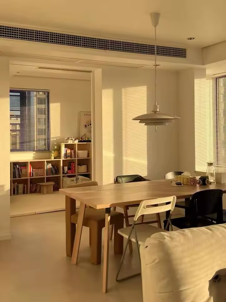 Layered Pendant Light - Telescopic Ceiling Lamp, Adjustable Height back view highlighting silhouette and design