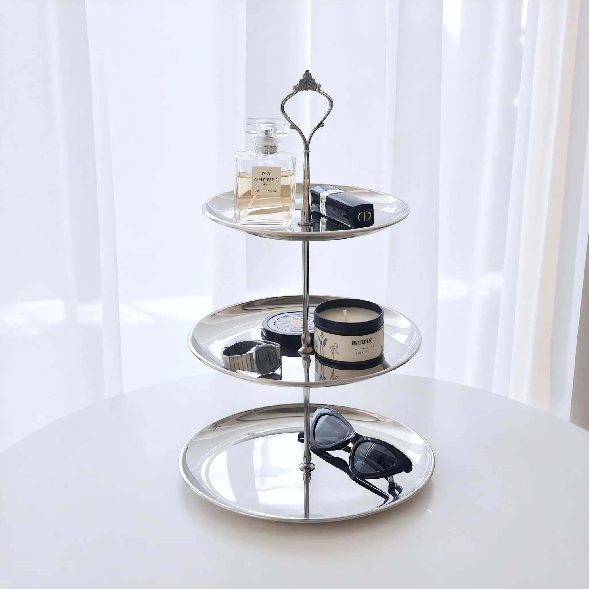 GLANS | Multi-Tiered Metal Stand