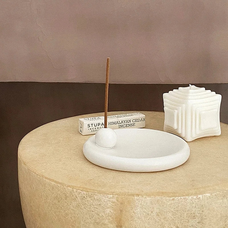 Ceramic Incense Holder – Handcrafted Minimalist Decor