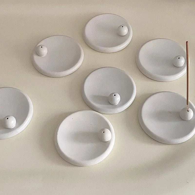 Ceramic Incense Holder – Handcrafted Minimalist Decor