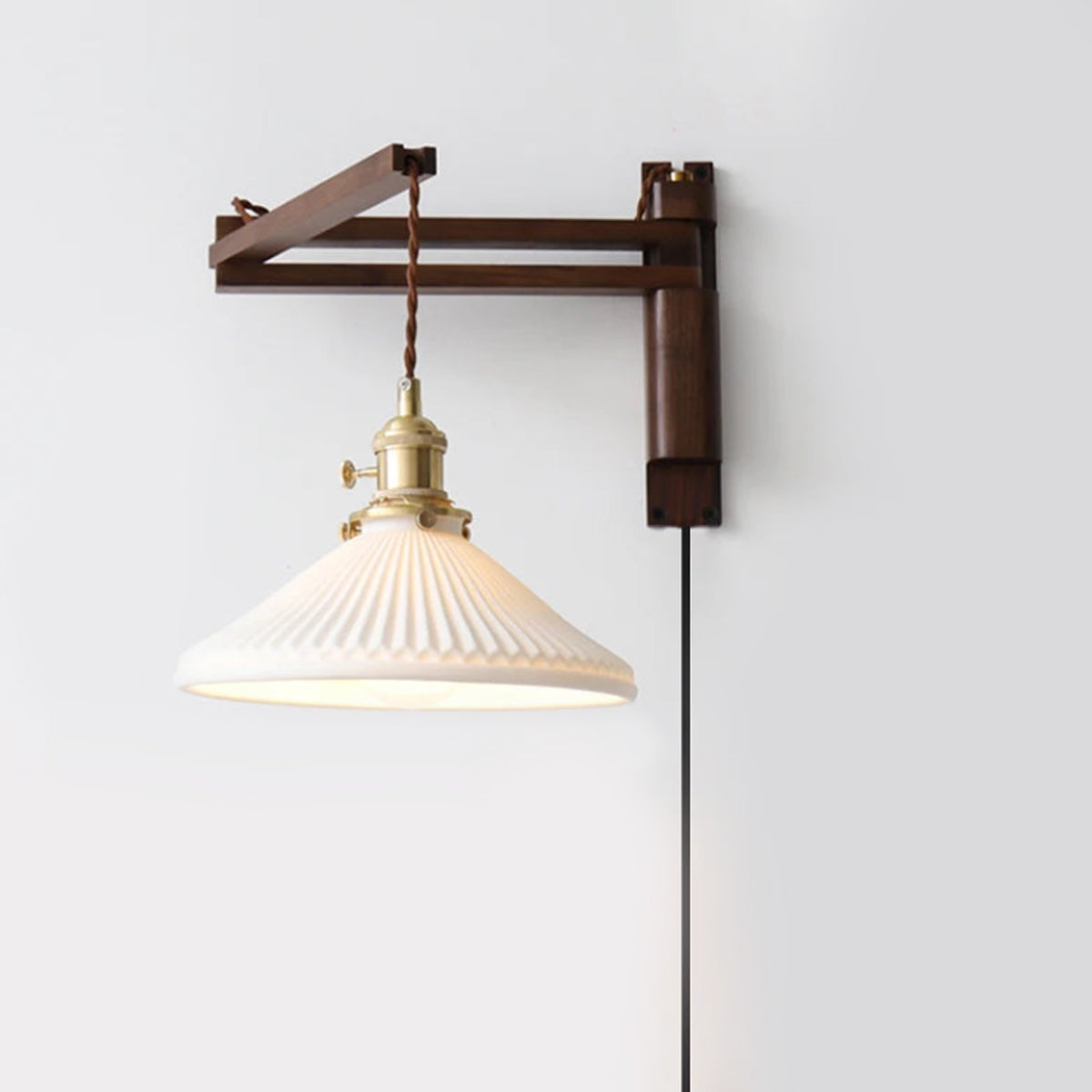 Japanese Walnut Wall Lamp – Folding Retro Design