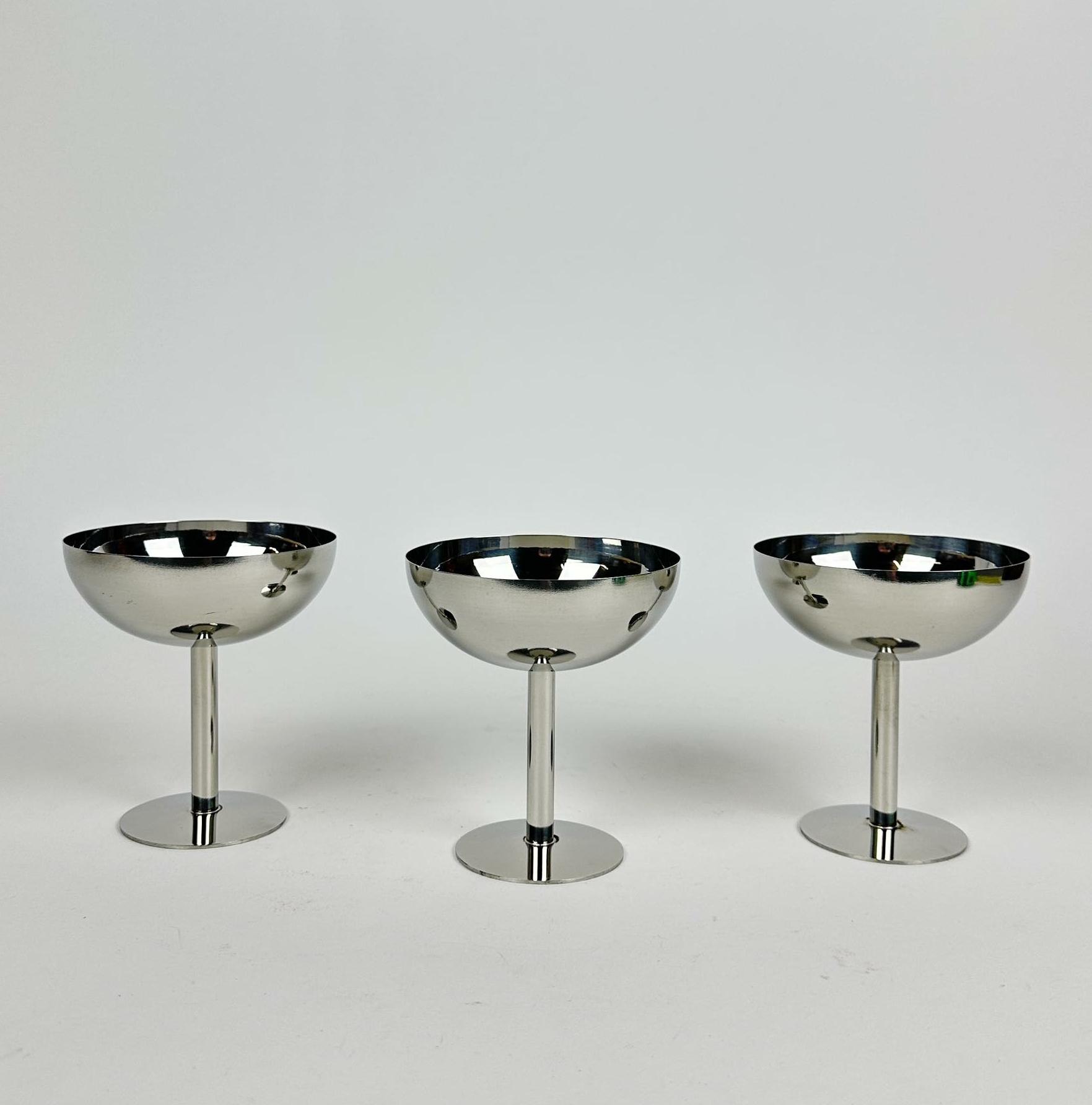 Minimalist bar accessories