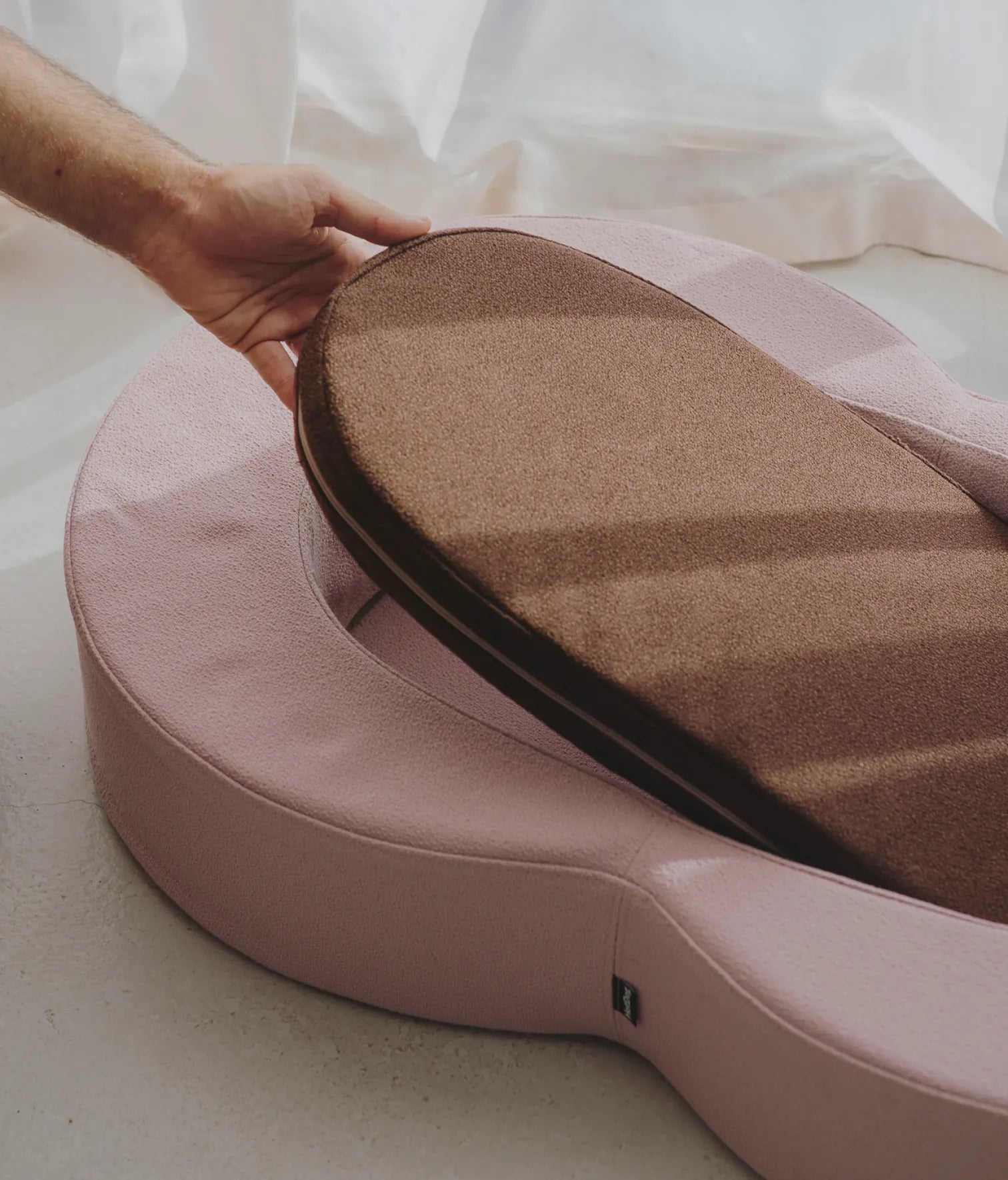 Viscoelastic bed pink and brown