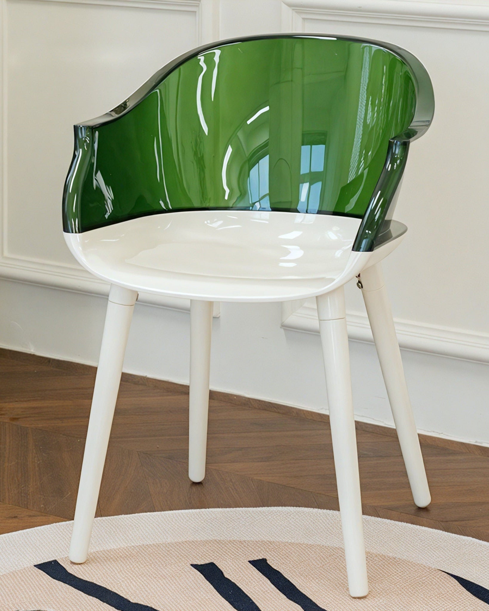 PRISM POP | Translucent Modern Dining Seat