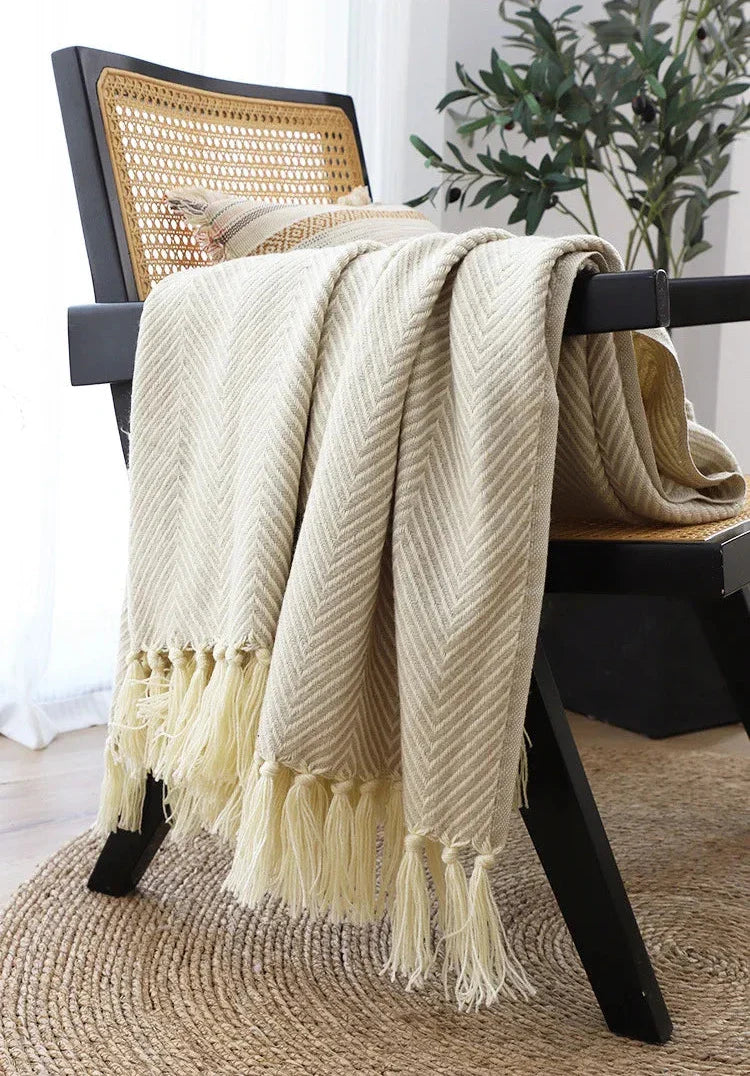Jacquard Throw Blanket | Modern Striped Geometric Design