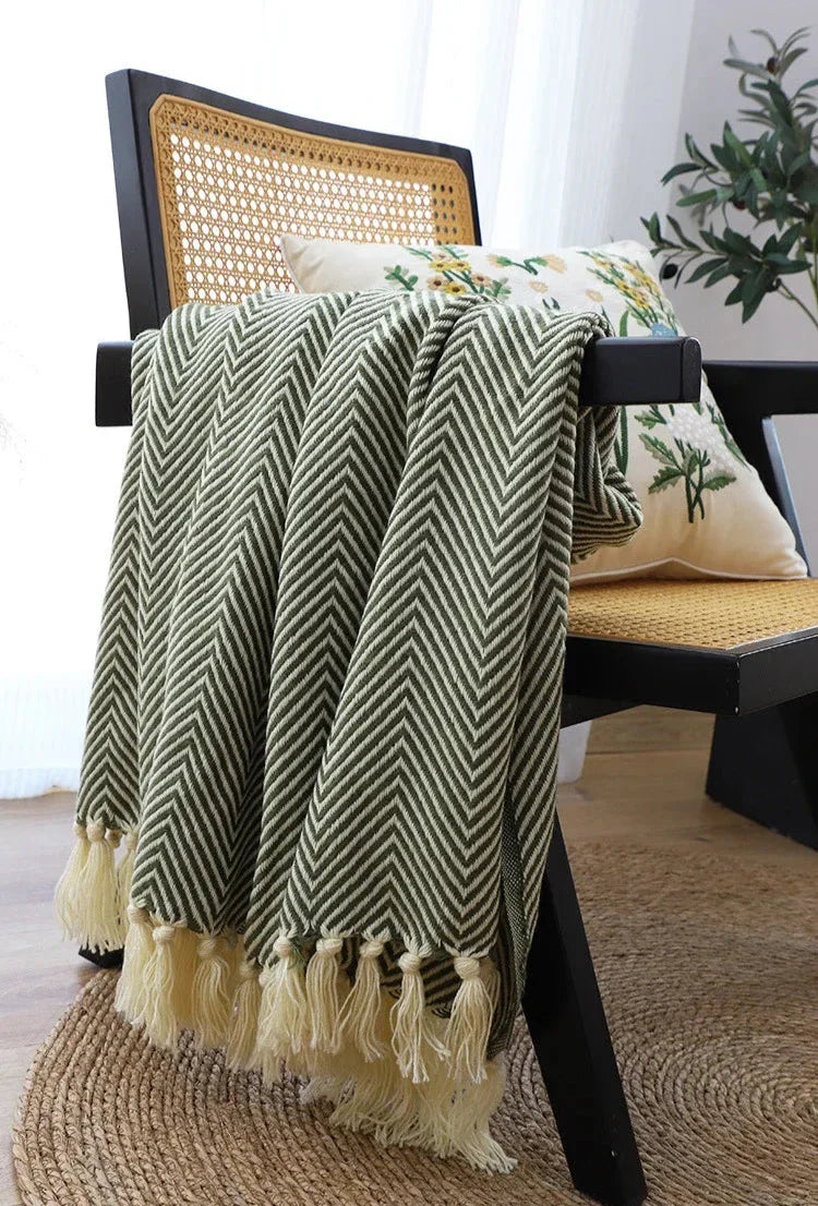 Jacquard Throw Blanket | Modern Striped Geometric Design
