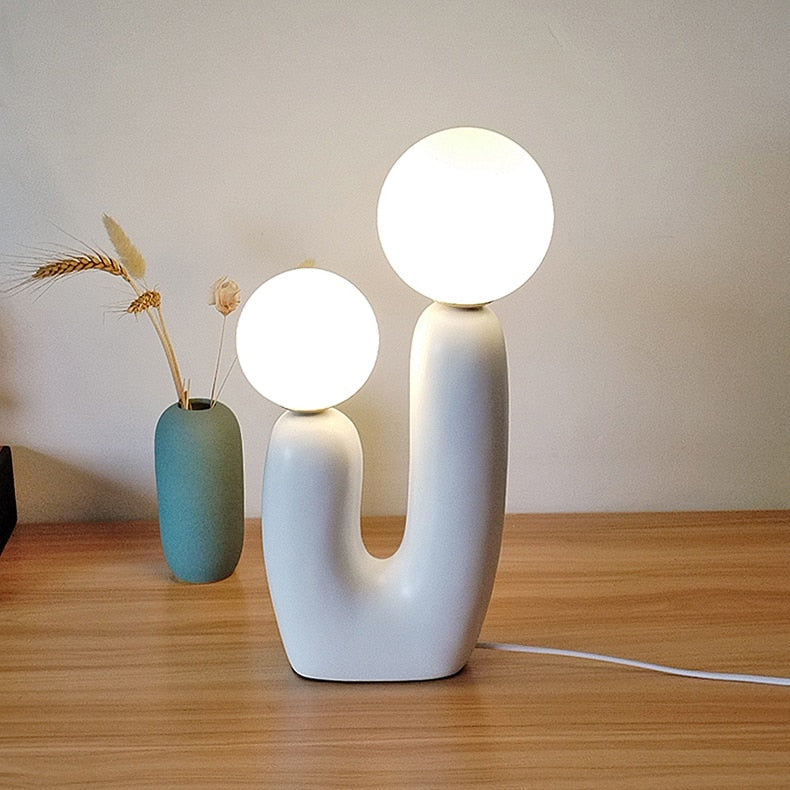 Organic Twin Ball Lamp – Modern Table Lighting