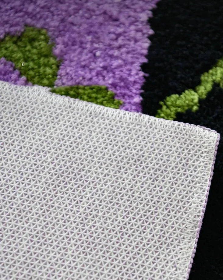 Purple Hand-Crafted Rug – Abstract Bamboo Polyester