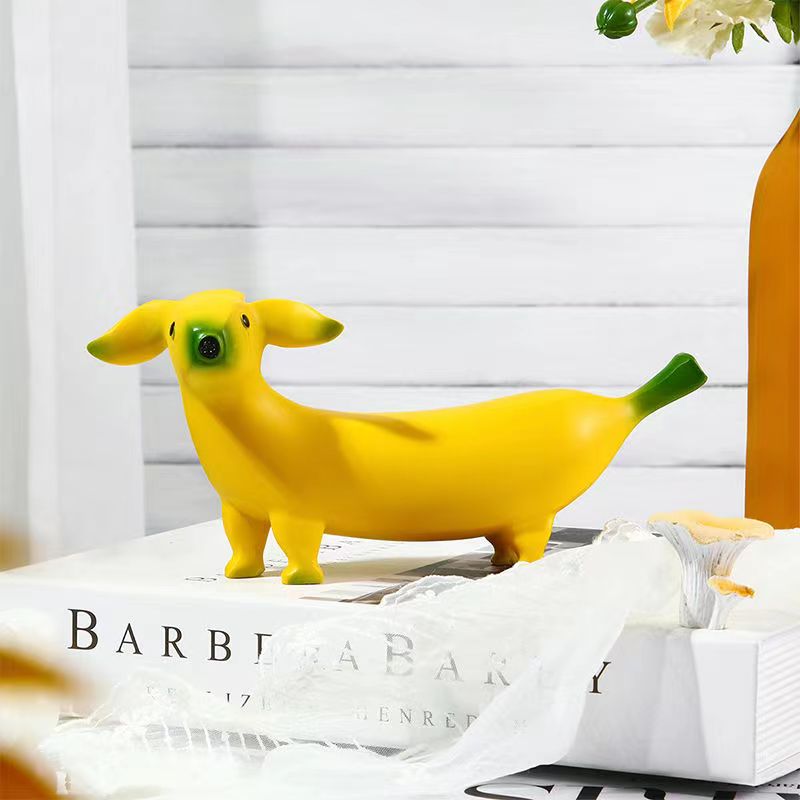 Funny Banana Dog Statue – Quirky Garden Decor