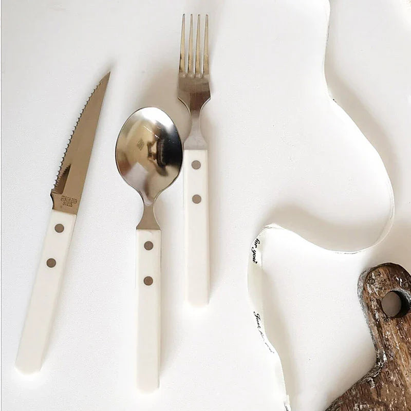 Stainless Steel Dinnerware Retro Ivory Classic Set - Durable Elegant Plates
