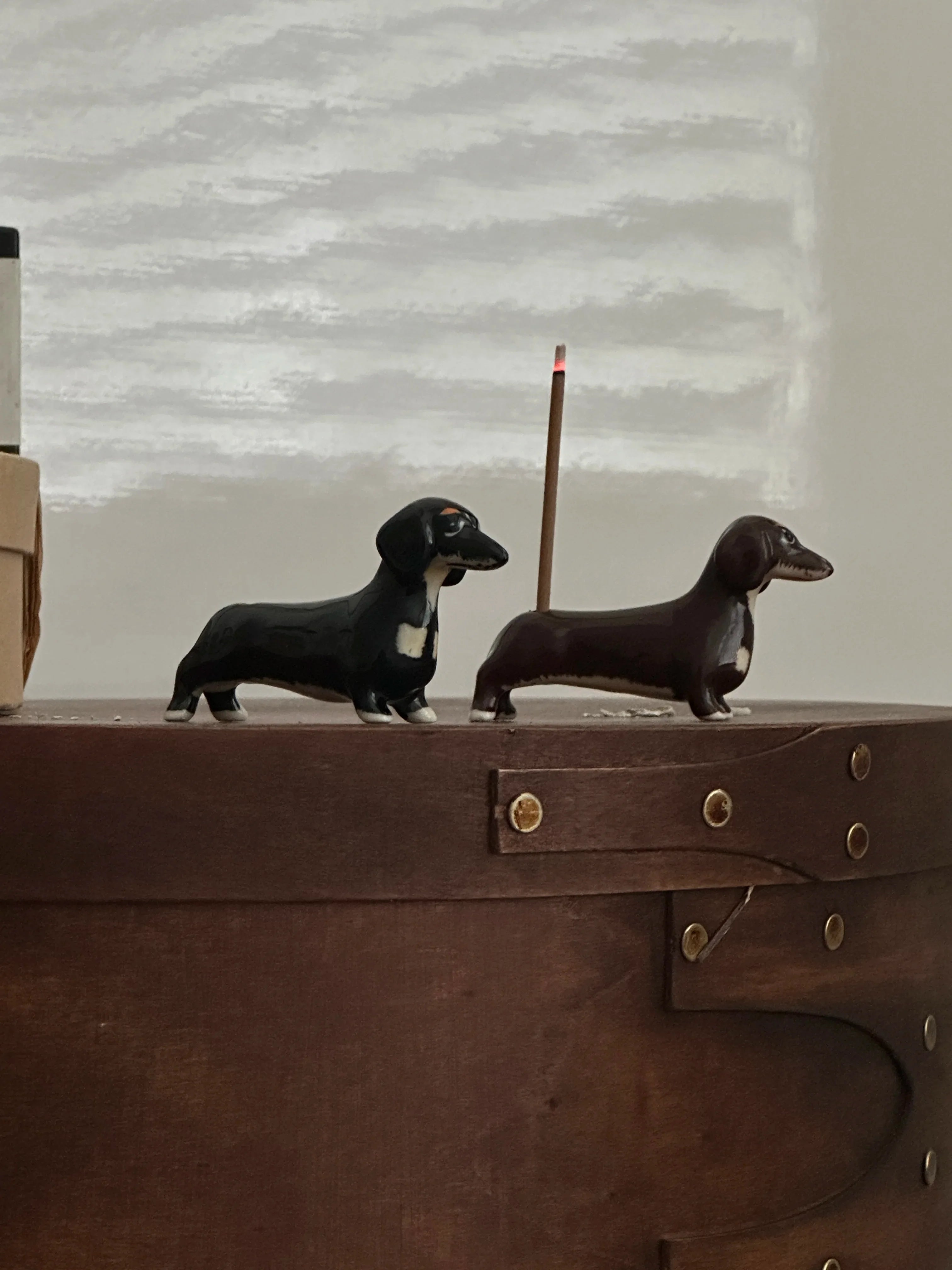 Dachshund Incense Holder - Ceramic Dog Burner