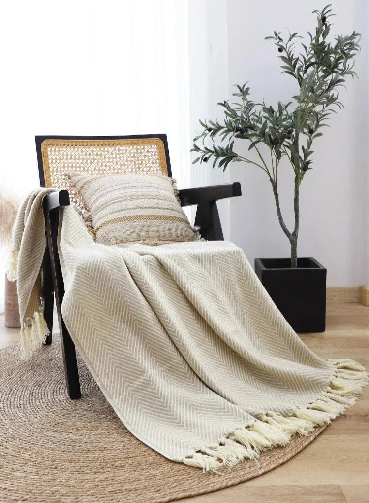 Jacquard Throw Blanket | Modern Striped Geometric Design