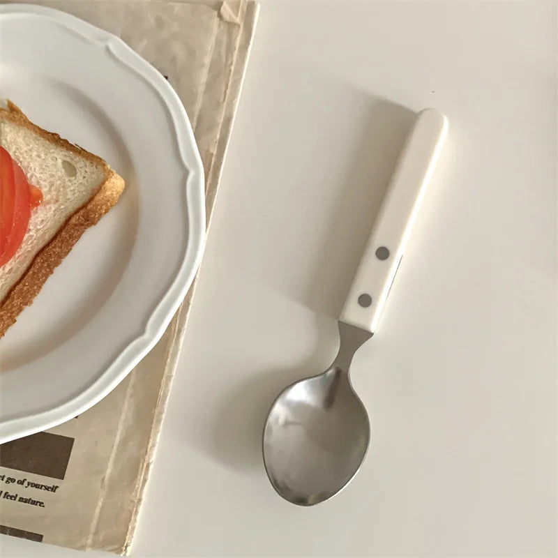 Stainless Steel Dinnerware Retro Ivory Classic Set - Durable Elegant Plates