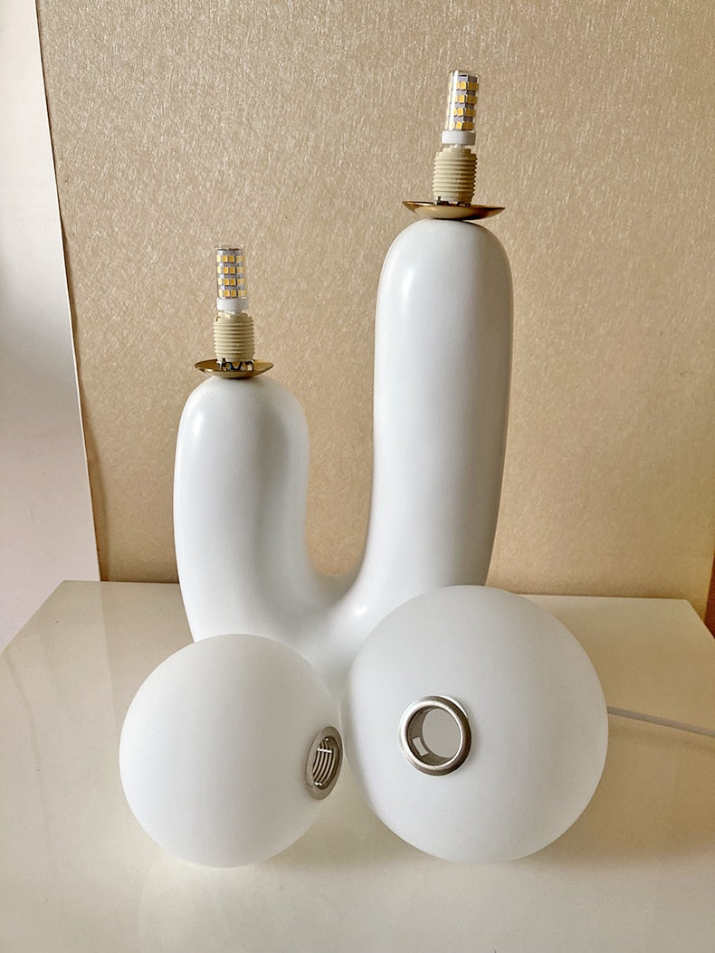 Organic Twin Ball Lamp – Modern Table Lighting