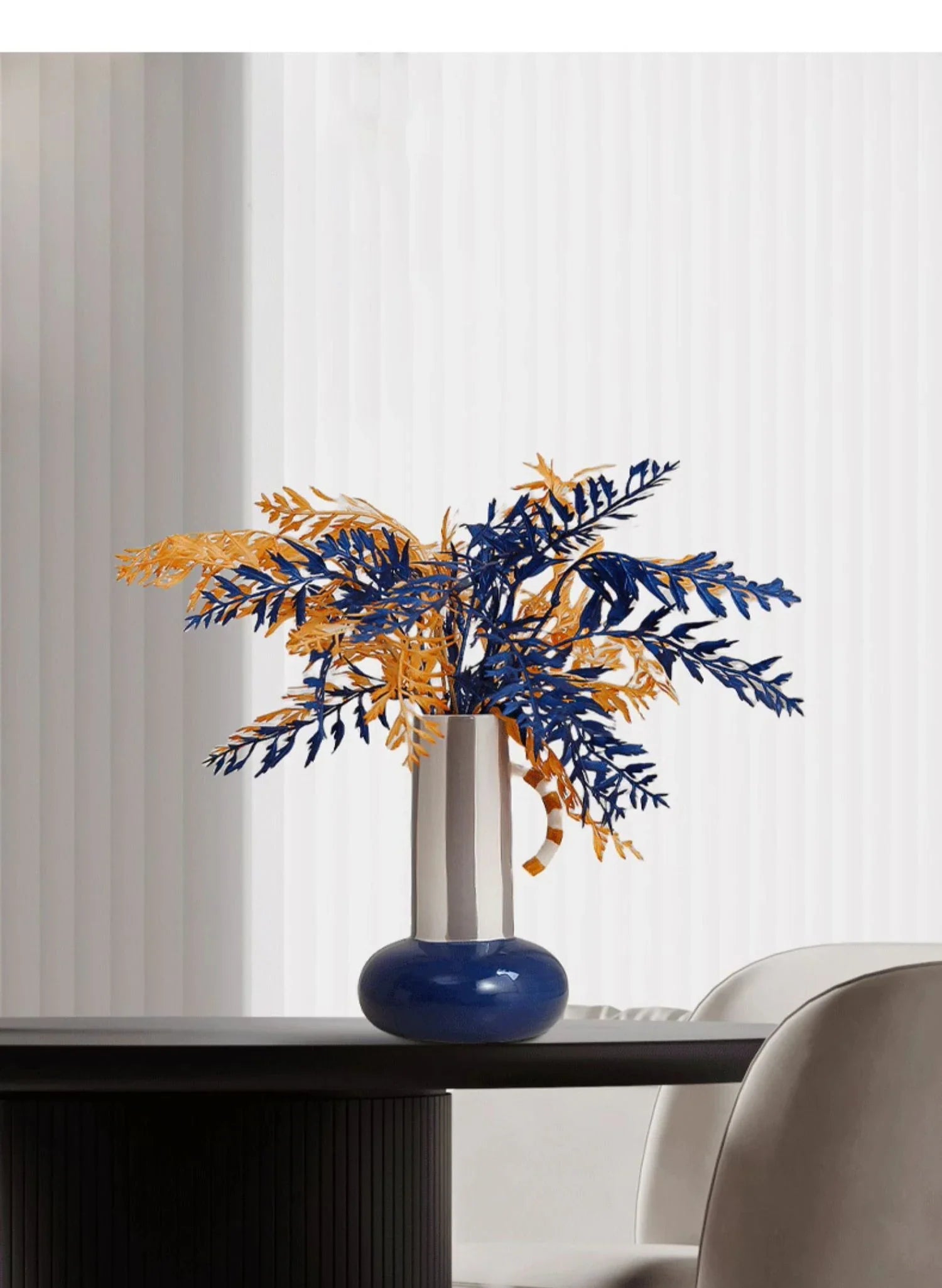 Retro Form Ceramic Vase