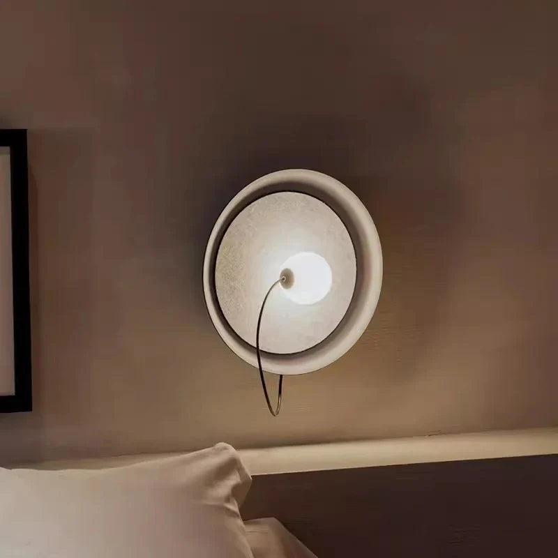 Oriental Wall Fixture – Metal Bulb Plate Lamp