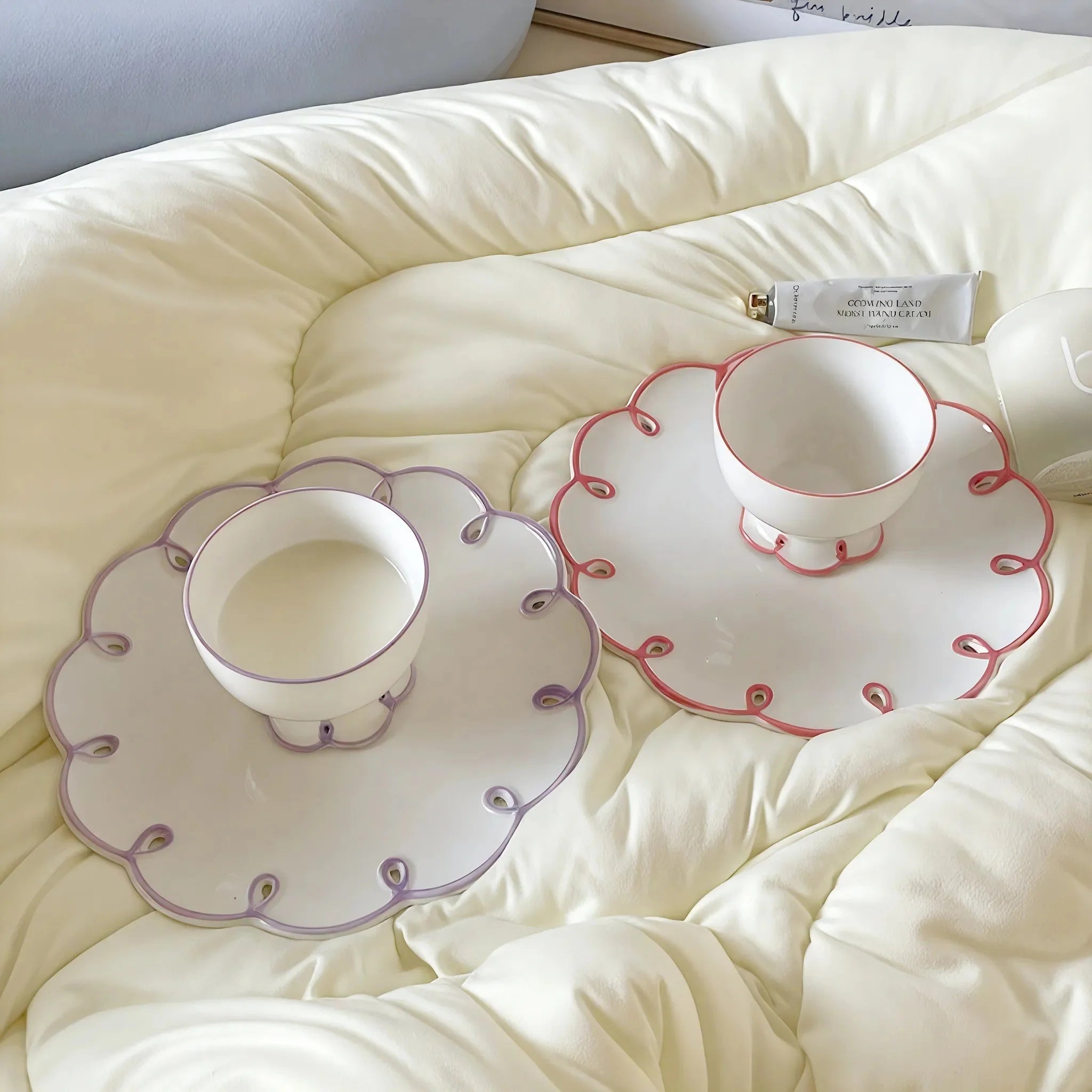 MARIS | Scalloped Ceramic Dining Set