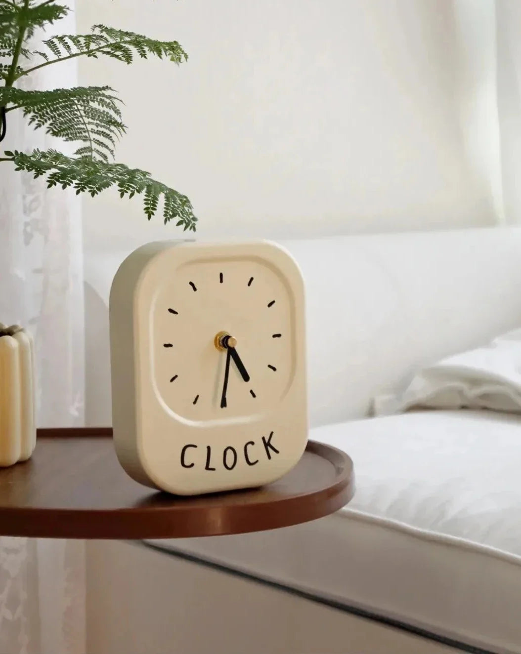 Minimalist Clock – Simple Cream White Contemporary Style