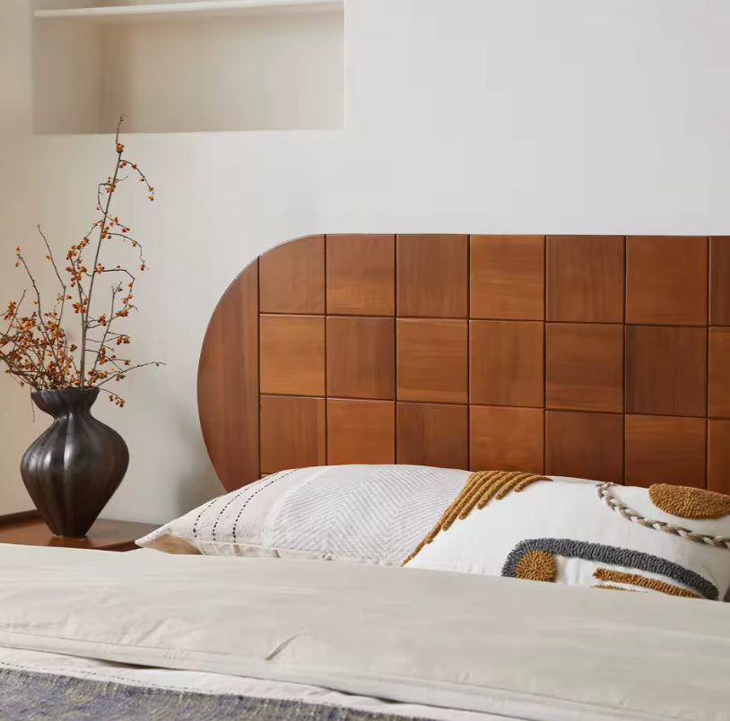 Solid Oak Bed Frame – Elegant Vintage Bedroom Furniture