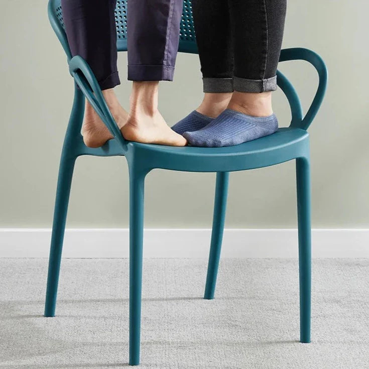 Hinge Less Mesh Chair | Ergonomic Mid-Century Modern Seating