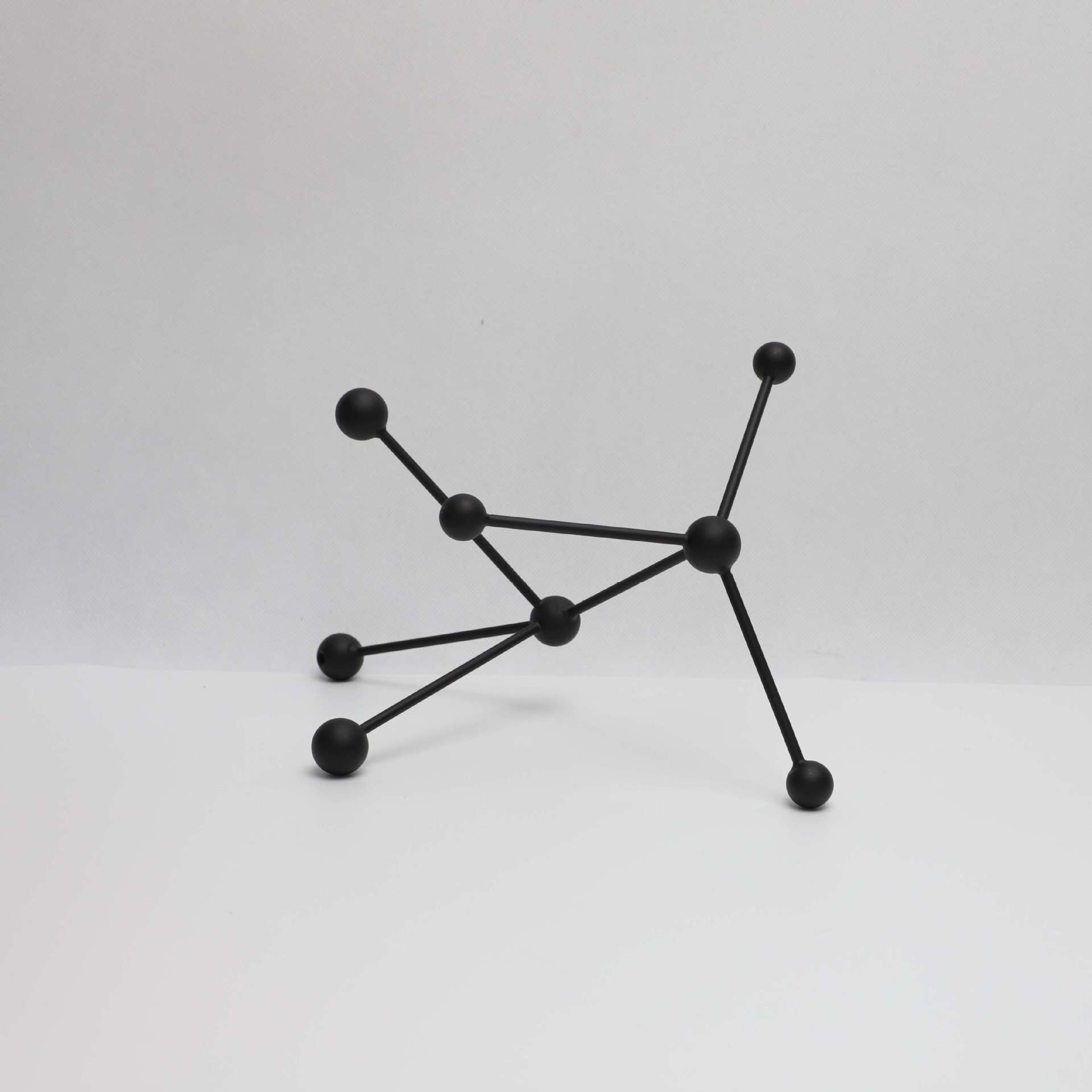 Modern Metal Ornament - Nordic Geometric Sculpture