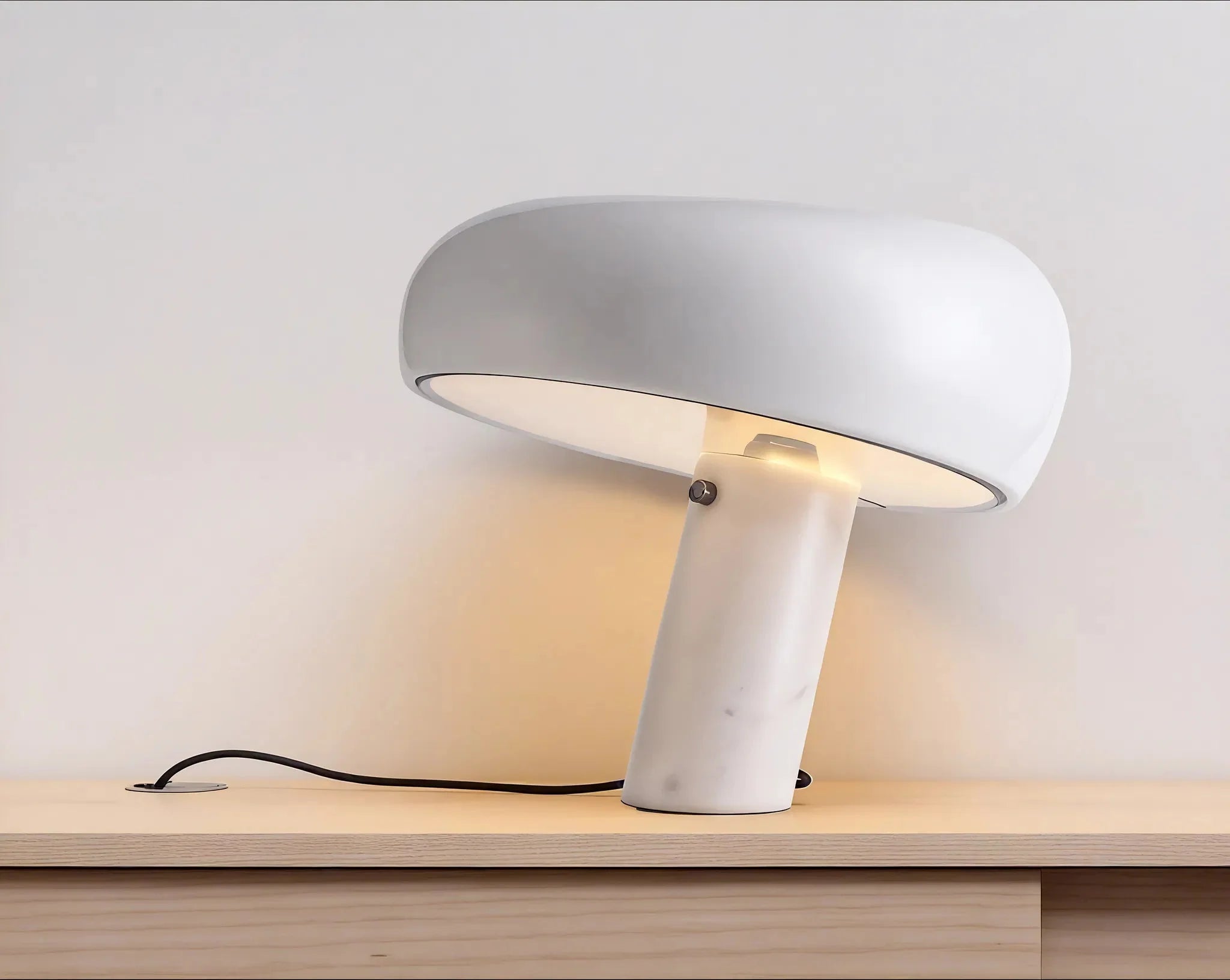 SNOOPY | Retro Marble Table Lamp