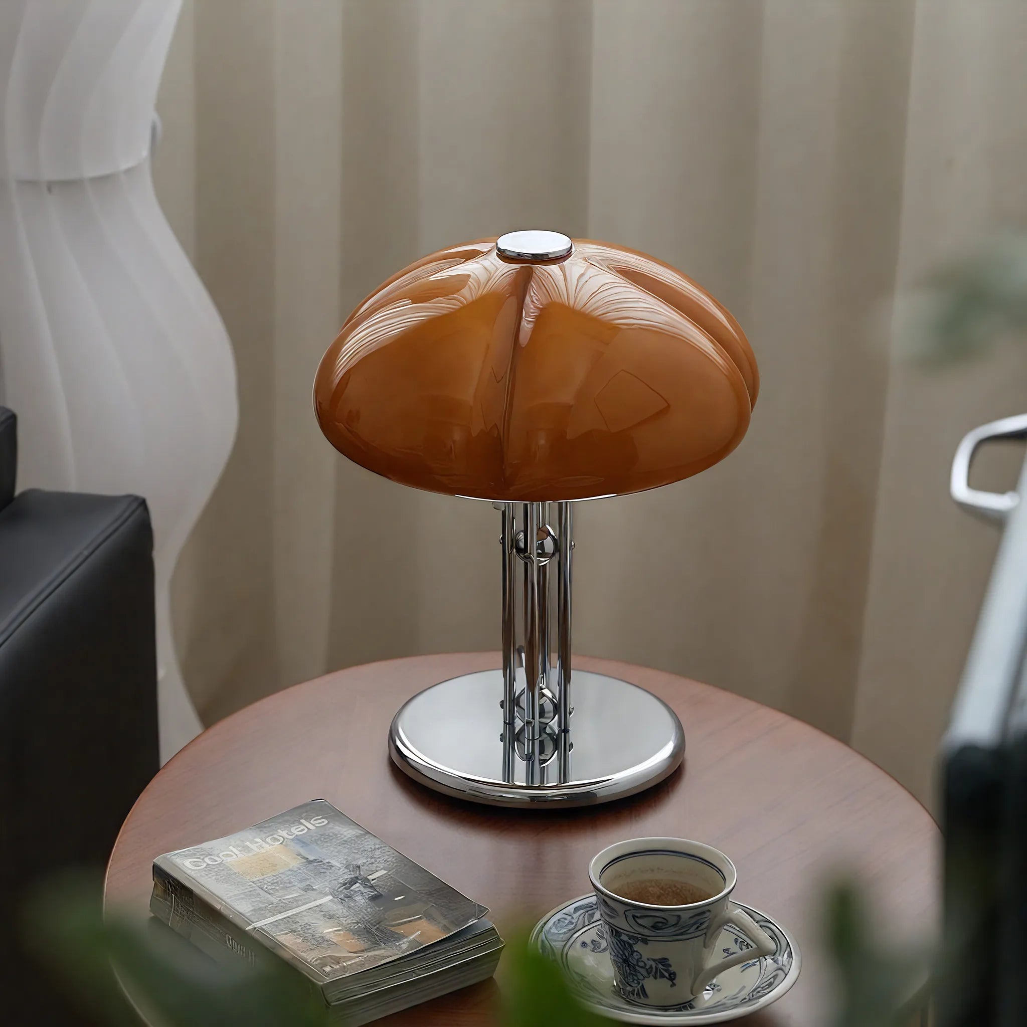 GLÖD | Table Lamp with Glass Shade