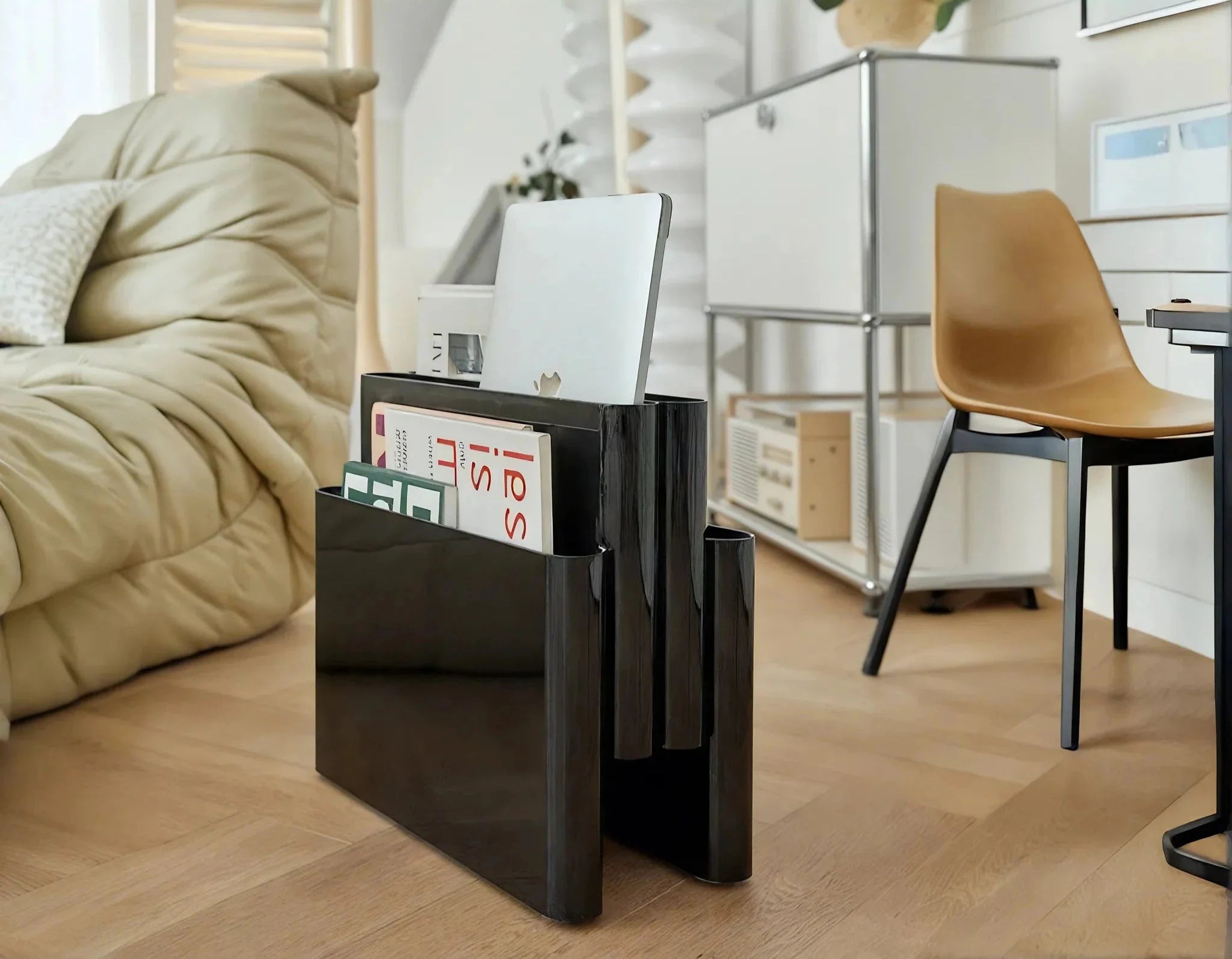 PRISM VUE | Sculptural Fluid Magazine Holder
