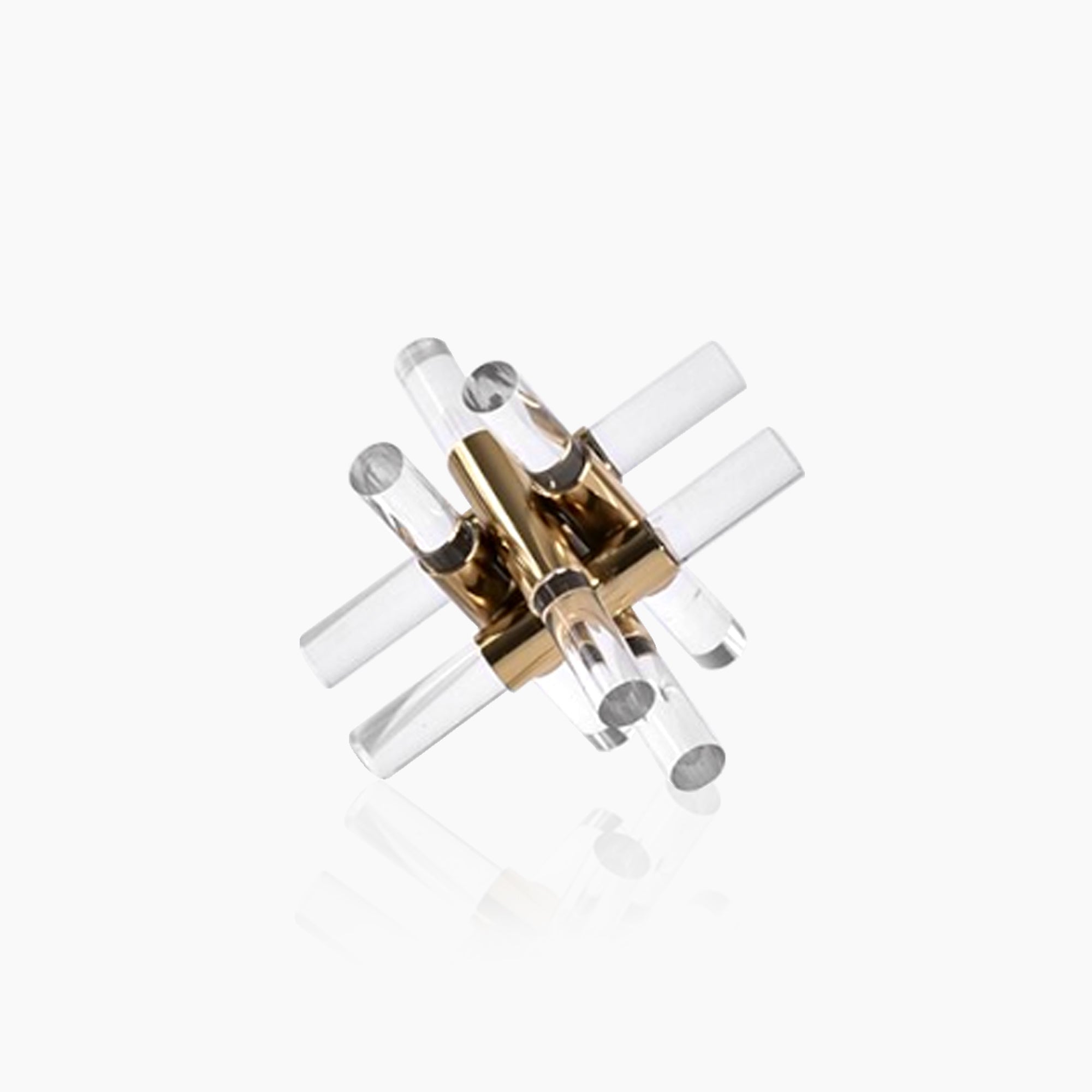 Geometric Cross Ornament – Sophisticated Shelf Decoration