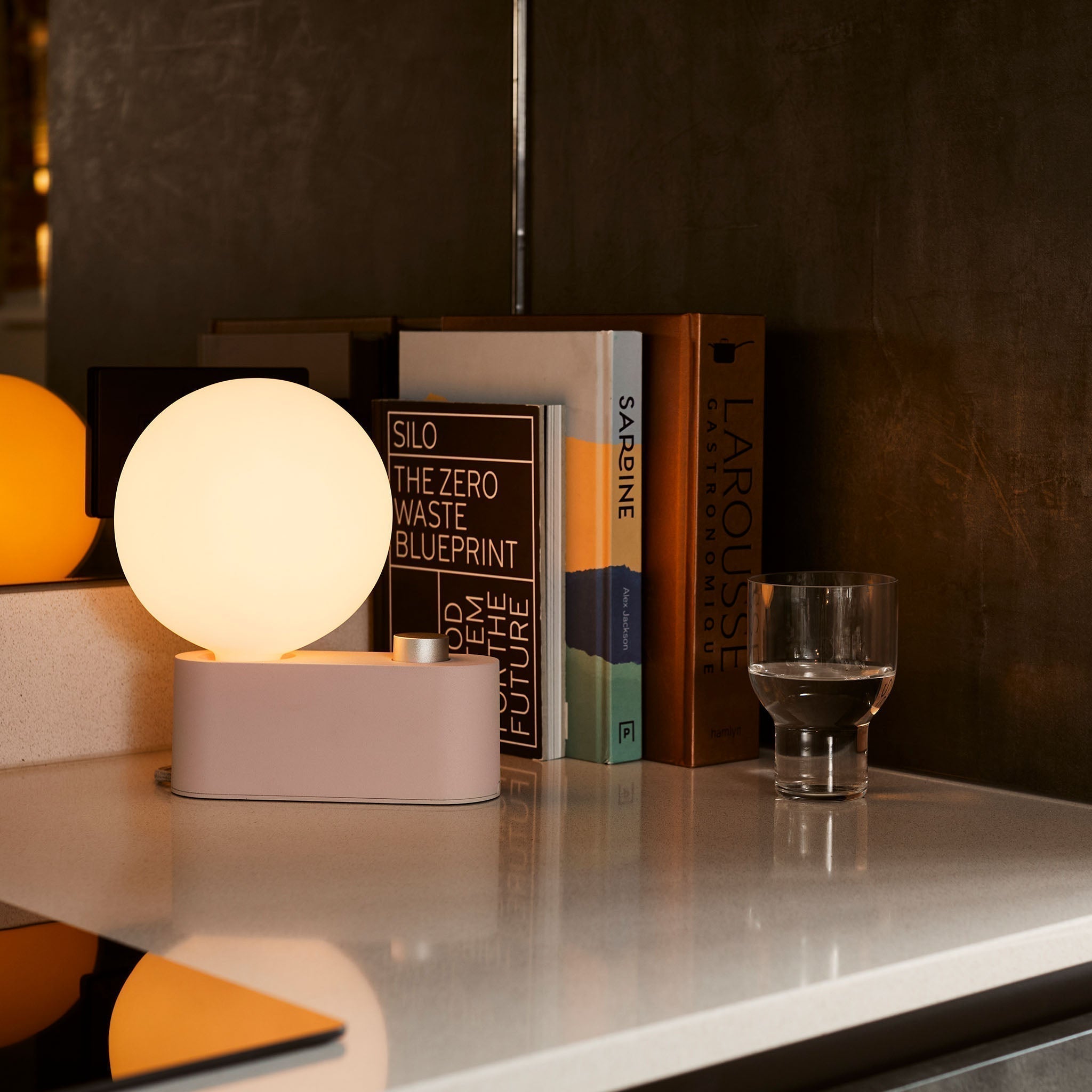 Tala Alumina Table Lamp – Sustainable Lighting, Blossom Pink Design