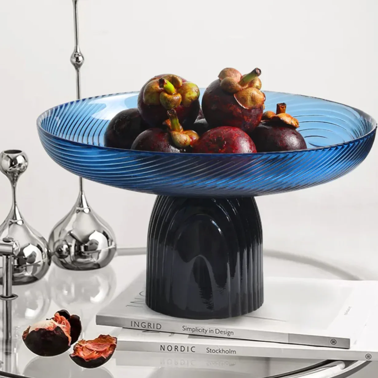 modern dining table styling