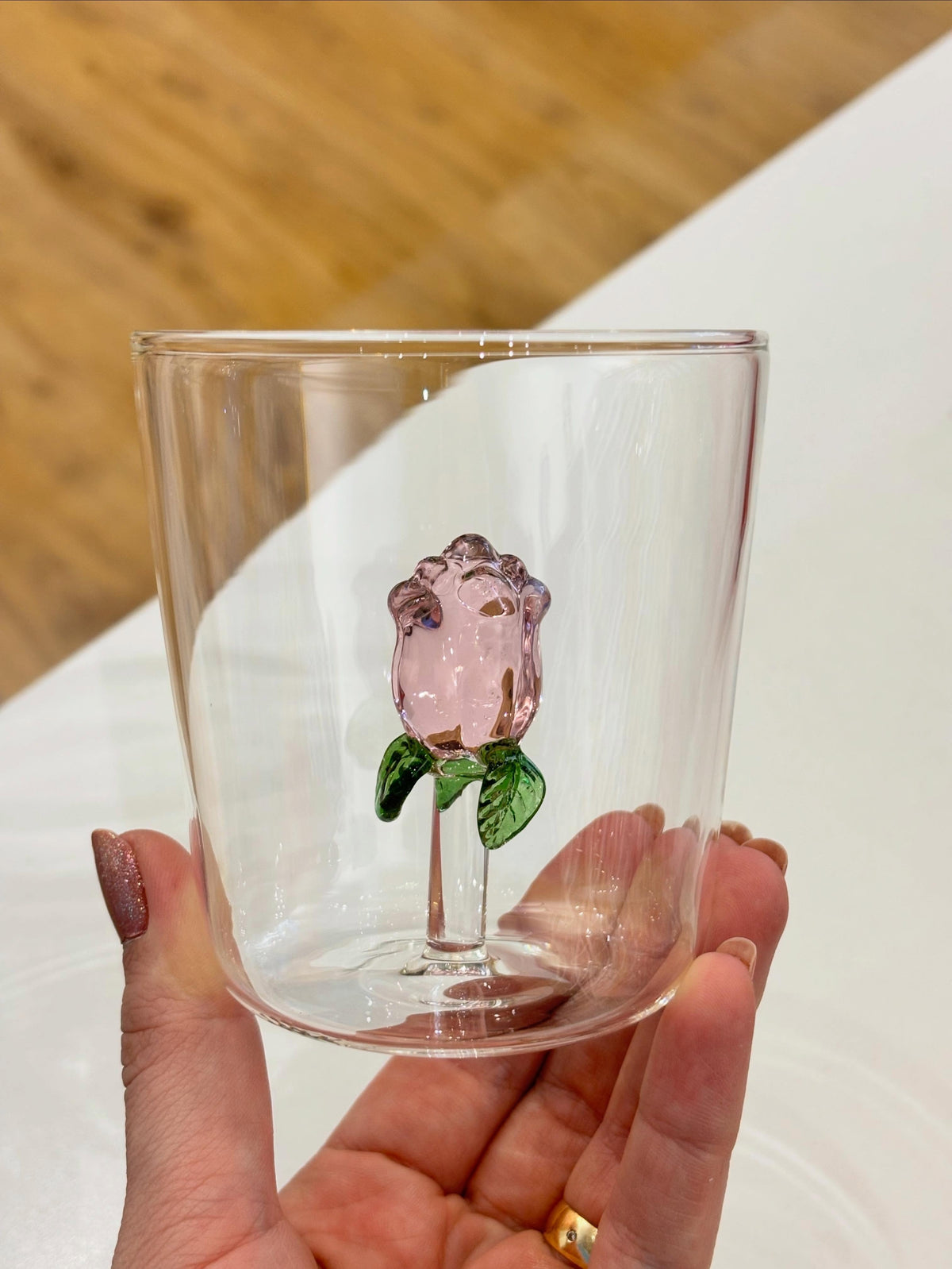 unique coffee glasses with animal inside