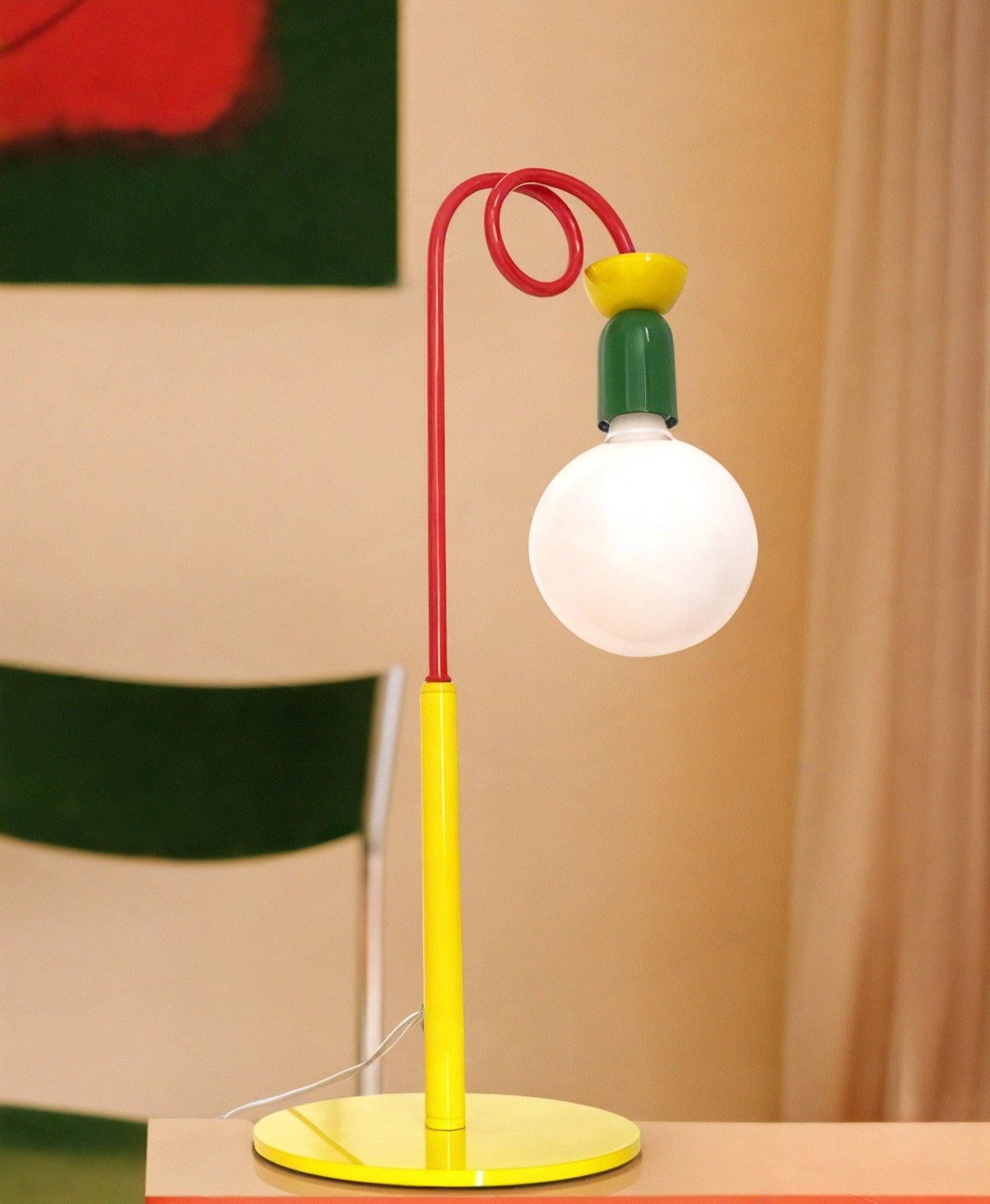 TWIRL-GLOW | Memphis Postmodern Sculptural Lamp