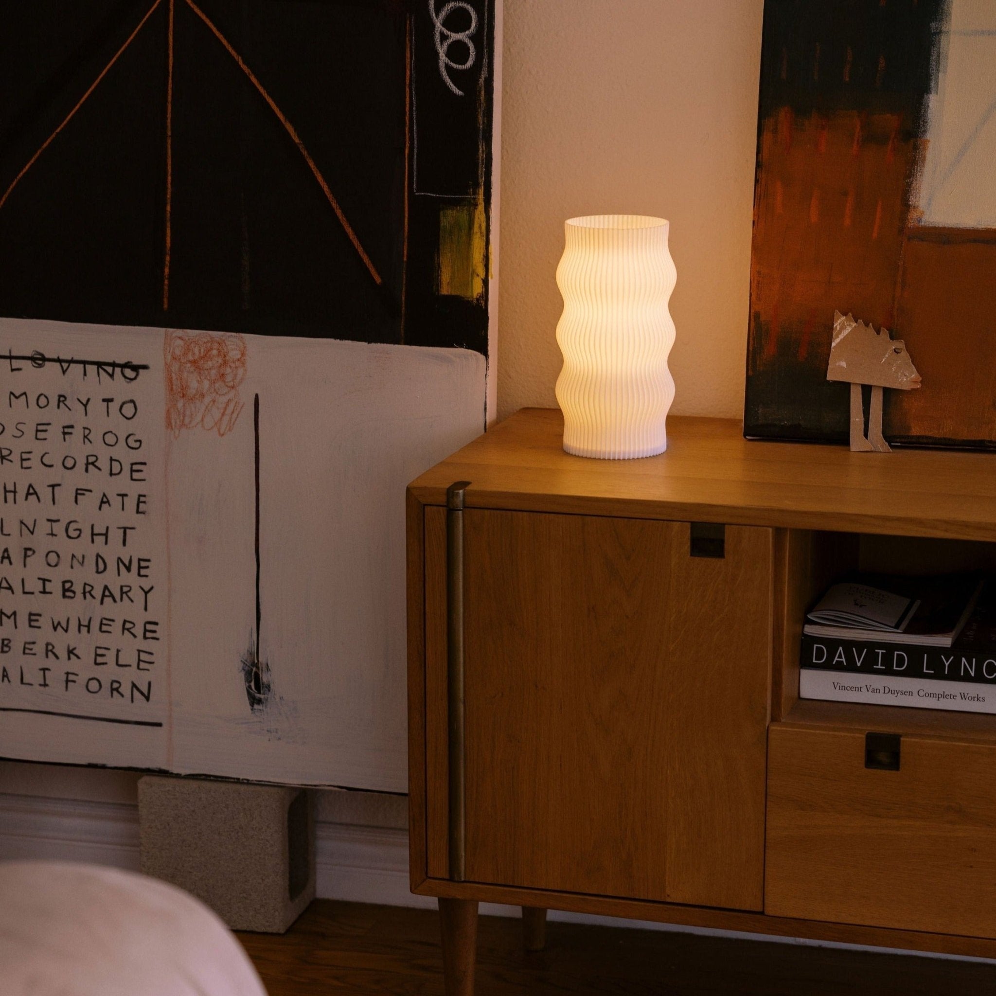 Wub Table Lamp – Modern 3D Printed Lamp with Smart Bulb Compatibility