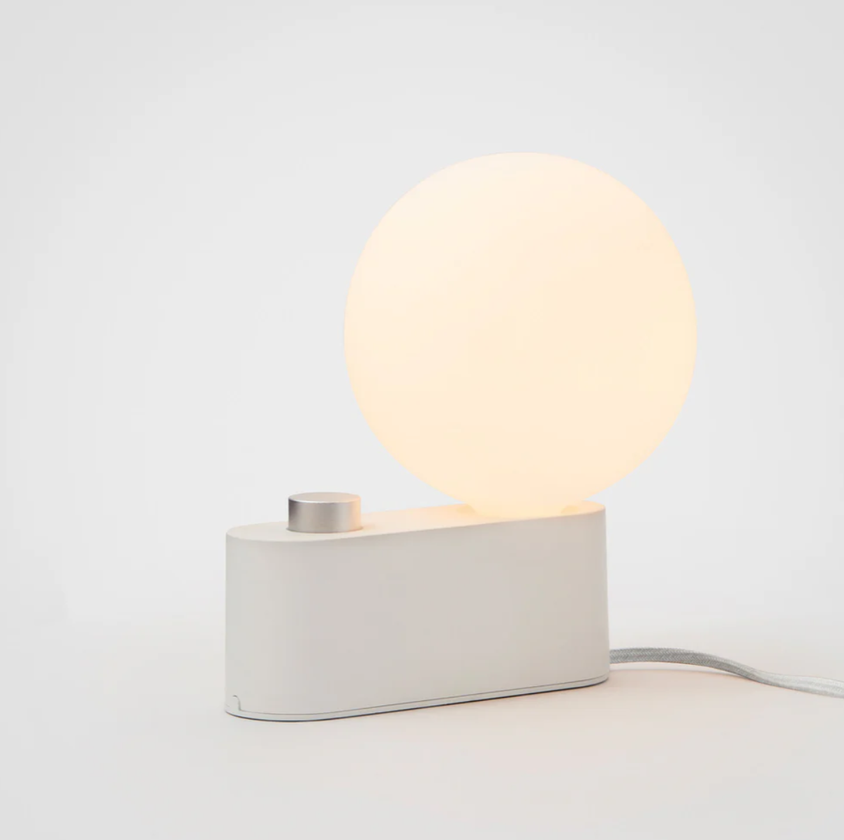 Tala Alumina Table Lamp – Sustainable Lighting, Blossom Pink Design