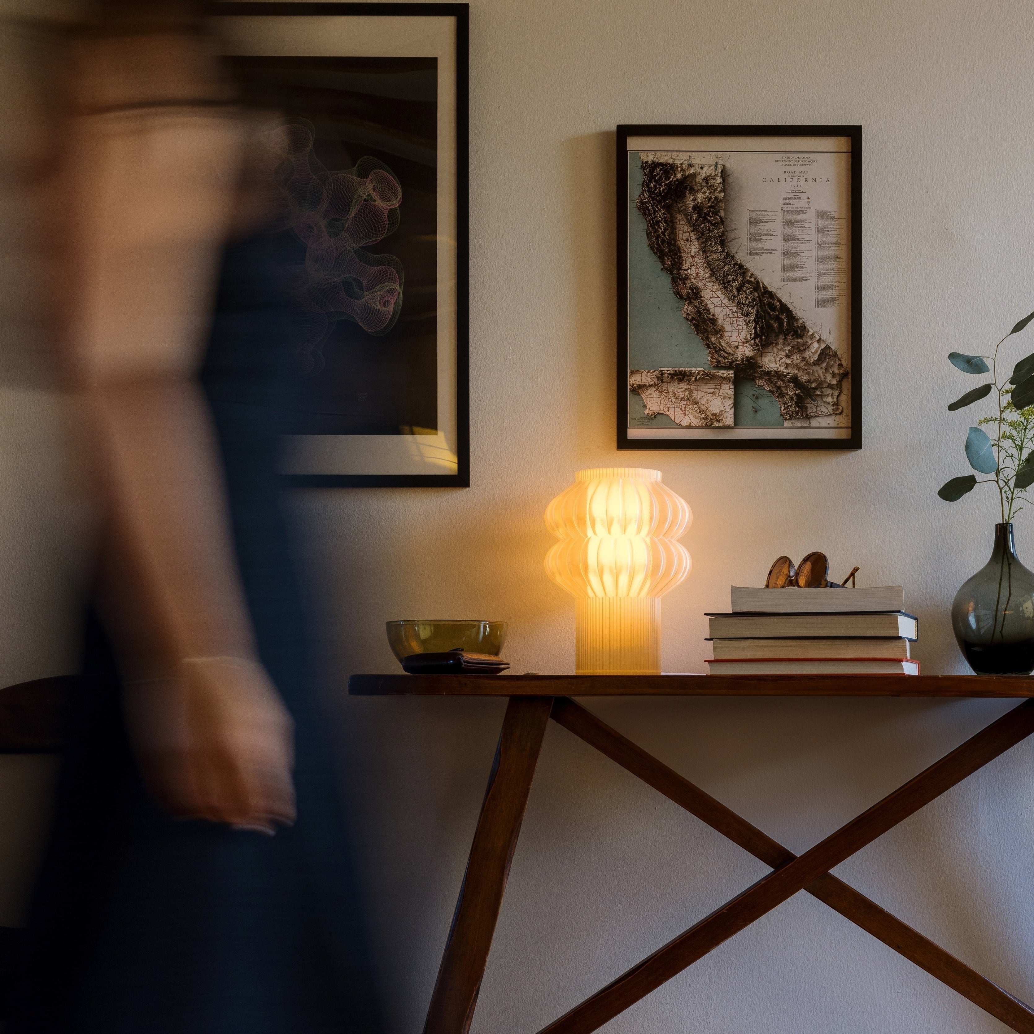 Oppi Table Lamp - Modern 3D Printed LED Light