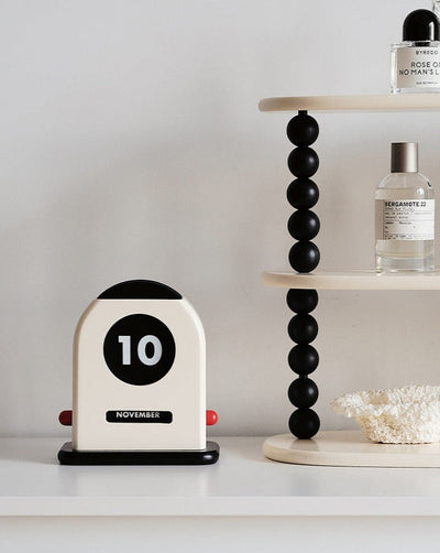 Wooden Retro Calendar - Nordic Designer Wood Craft