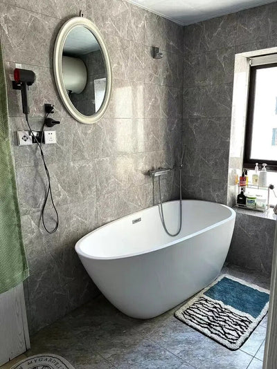 Nordic Bath Mat – Hand Crafted Abstract Plush Rug
