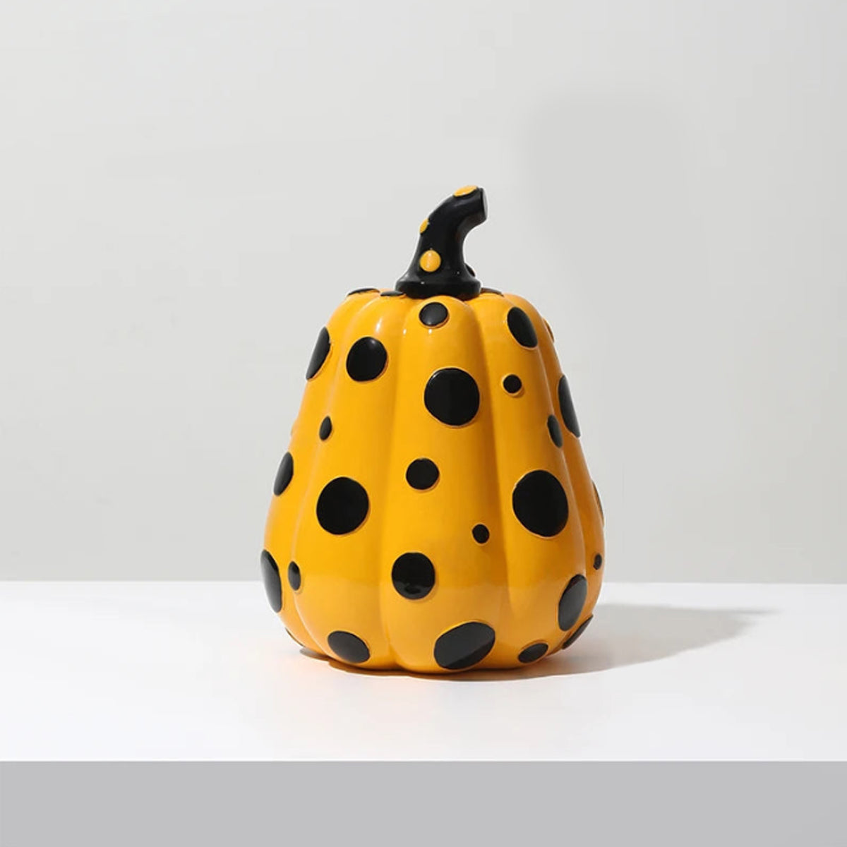 Polka Dot Sculpture - Resin Modern Art Ornament