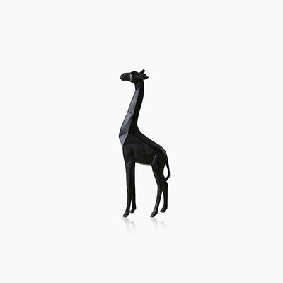 Geometric Giraffe Statue – Abstract Resin Sculpture