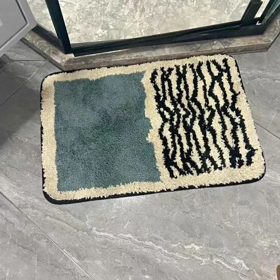 Nordic Bath Mat – Hand Crafted Abstract Plush Rug