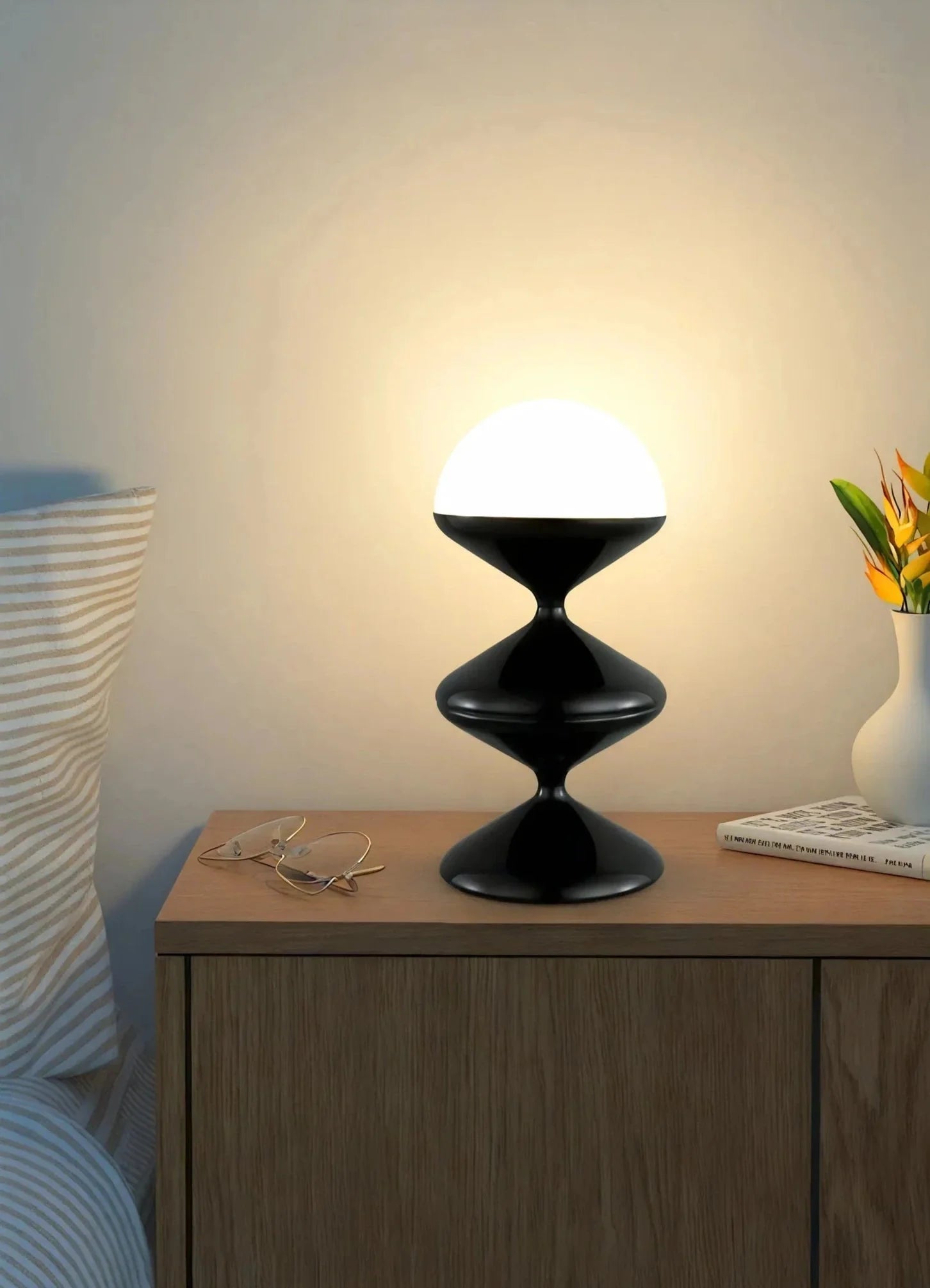 NORDIC-FLUX | Hourglass Sculptural Lamp