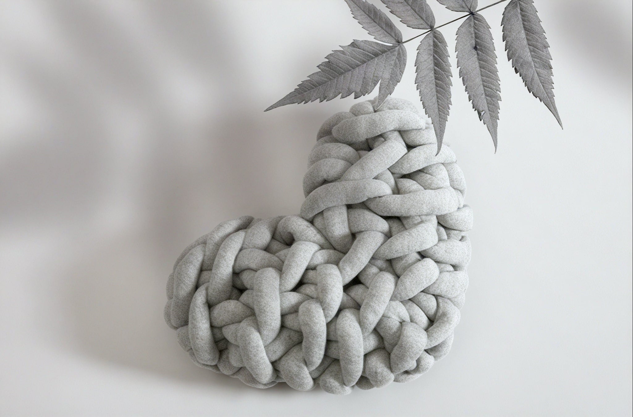 HEART-KNOT | Chunky Braided Love Cushion