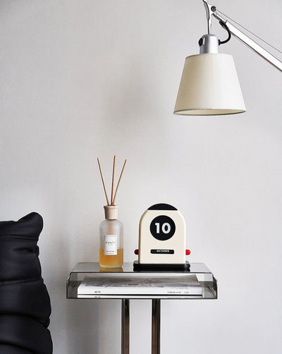 Wooden Retro Calendar - Nordic Designer Wood Craft