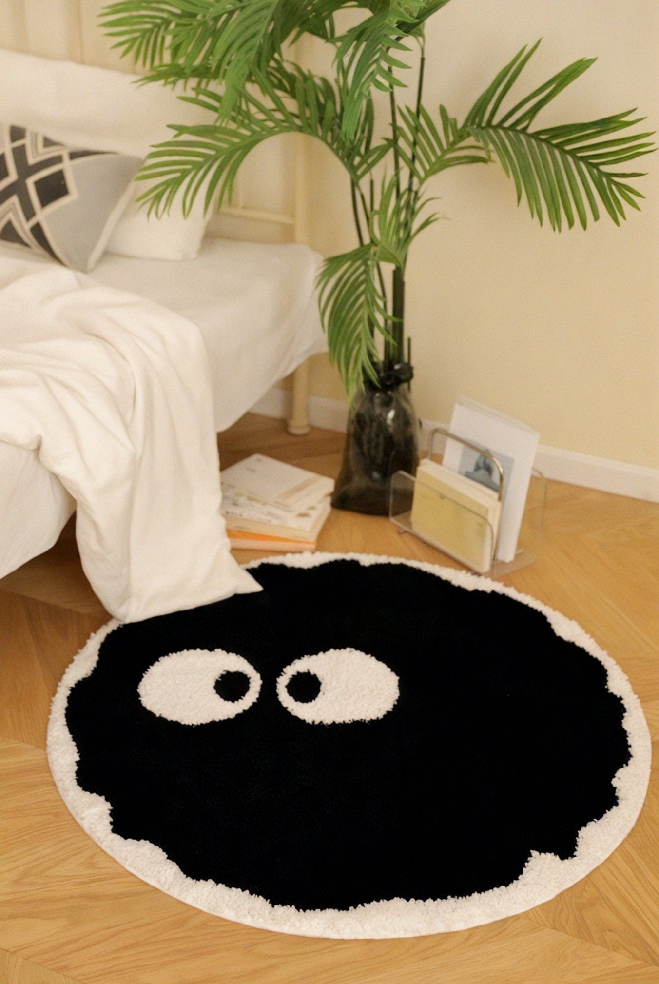 COAL BALL | Cartoon Chic Accent Rug