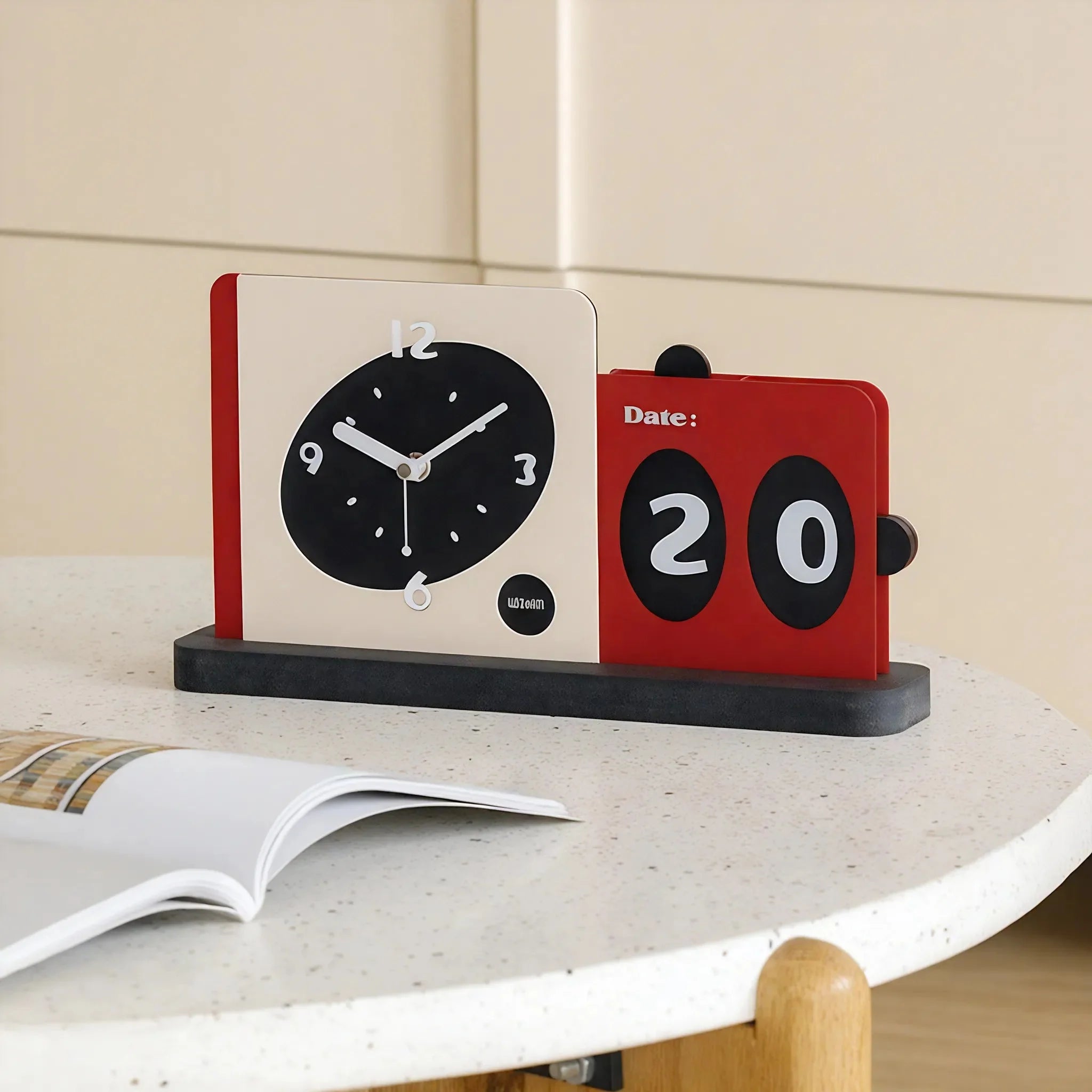 CHRONOS-RETRO | Nordic Calendar Clock