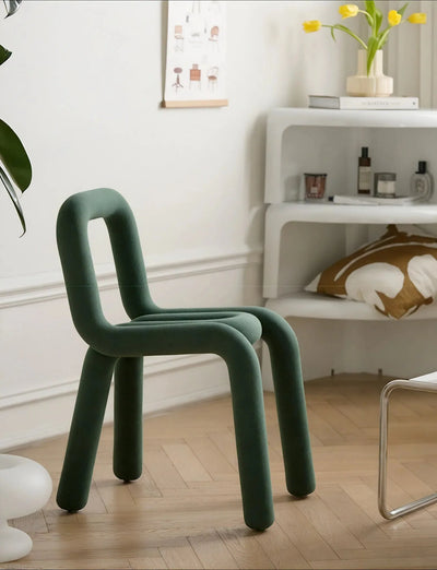FUNKY FORM | The Sculptural Bouclé Loop Chair