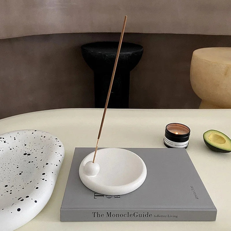 Ceramic Incense Holder – Handcrafted Minimalist Decor